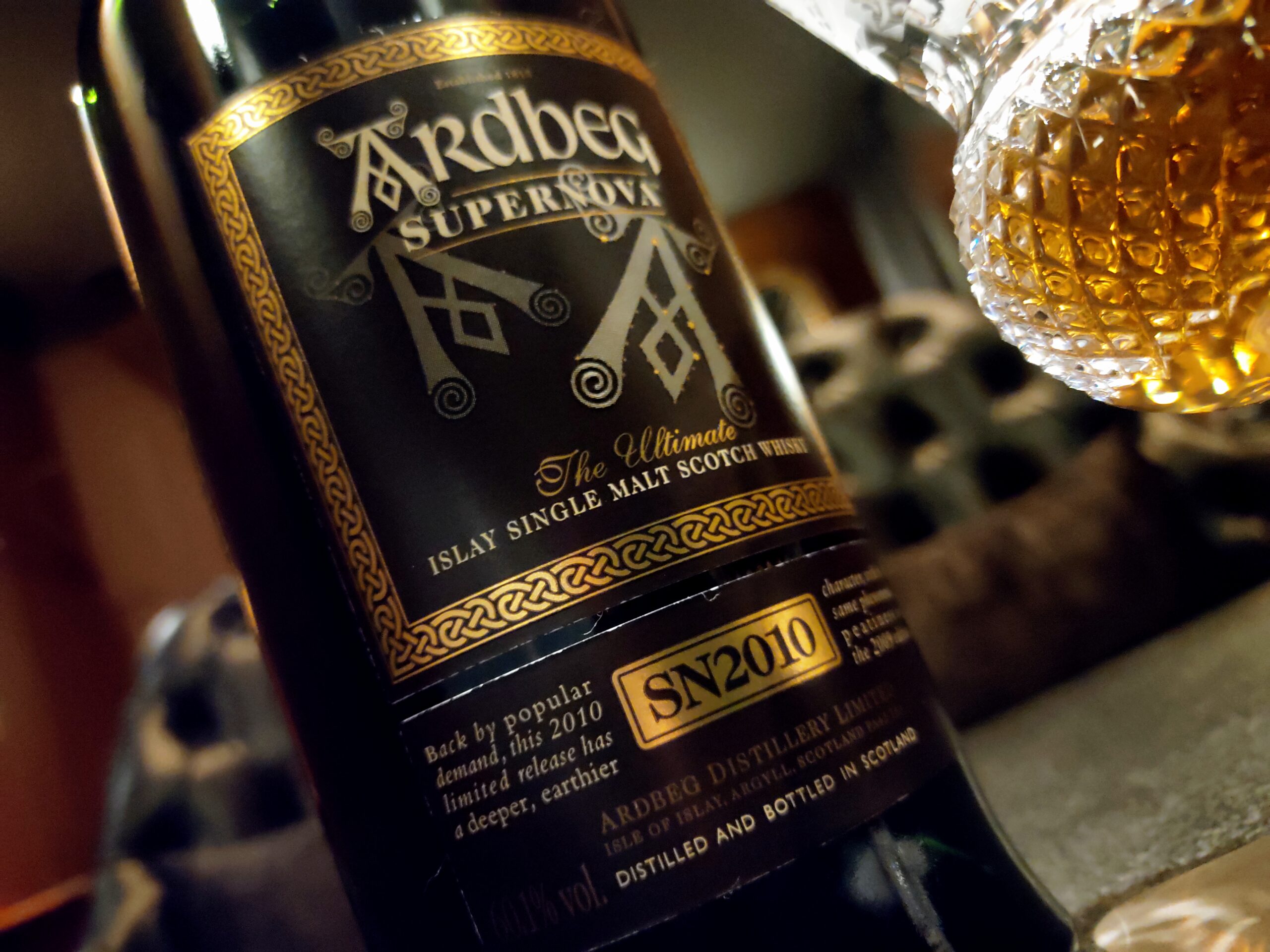 アードベッグ スーパーノヴァ2010（ARDBEG SUPER NOVA 2010 